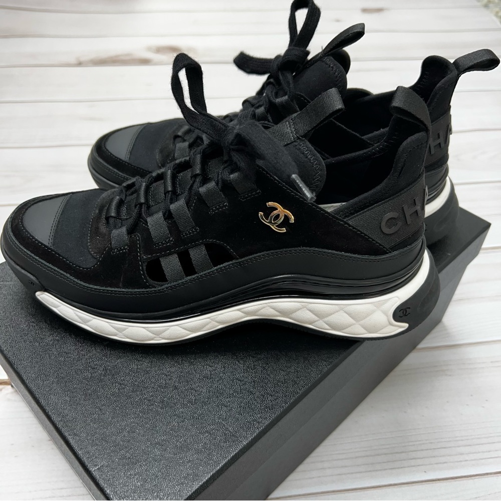 CHANEL Women's Black & White Fabric Lace Up Sneakers Size 39